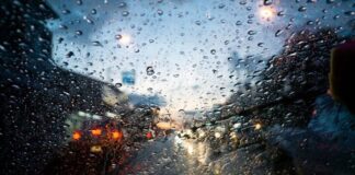 Light rain, cold wave set to hit Karachi