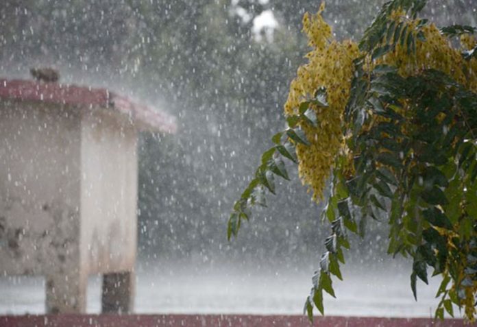 کوئٹہ میں موسلادھار بارش کاخوبصورت منظر