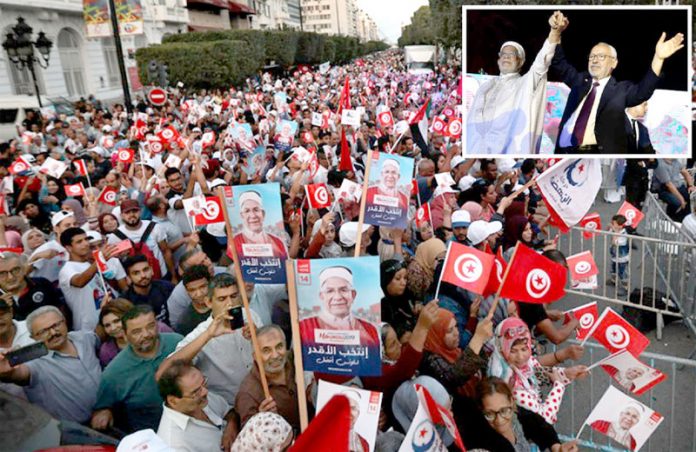 تیونس: تحریک النہضہ کے آخری انتخابی جلسے میں بڑی تعداد میں شہری شریک ہیں‘ راشد الغنوشی اپنے امیدوار عبدالفتاح مورو پر اعتماد کا اظہار کررہے ہیں