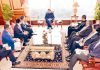 اسلام آباد، وزیر اعظم عمران خان سے چینی کمپنی ہوائے کا وفد ملاقات کررہا ہے