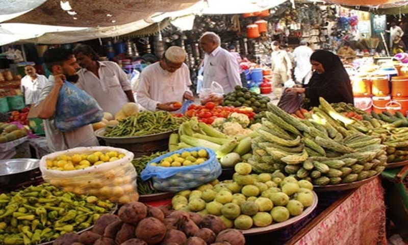  اسلام آباد کے سستے بازار بھی سستے نہ رہے،،سبزی اور فروٹ کی قیمتیں پہنچ سے باہر