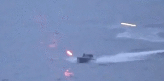 بحیر اسود میں یوکرین کی برق رفتارکشتیوں کا روس کے جنگی جہاز ایفان ہرس پر حملہ