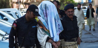 کراچی: رینجرز پر فائرنگ میں ملوث 2 افغانی باشندے گرفتار